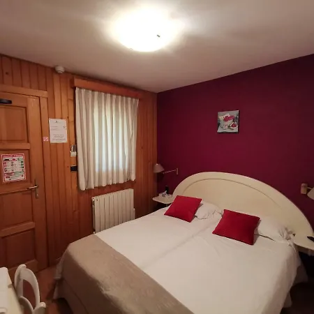 Saint-jean Hotel Villequier-Aumont