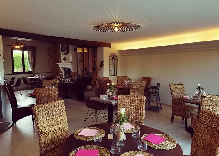 Saint-jean 2* Villequier-Aumont